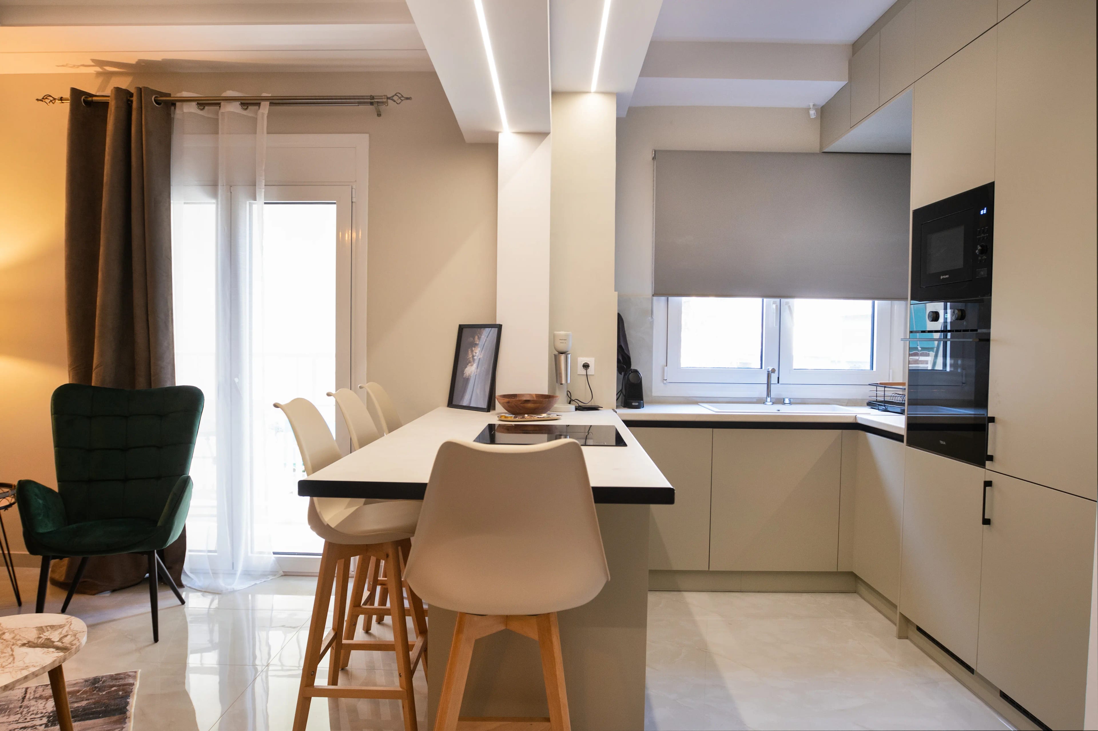 Valtinon Smart Corner Athens - Smart Home Integrated Living