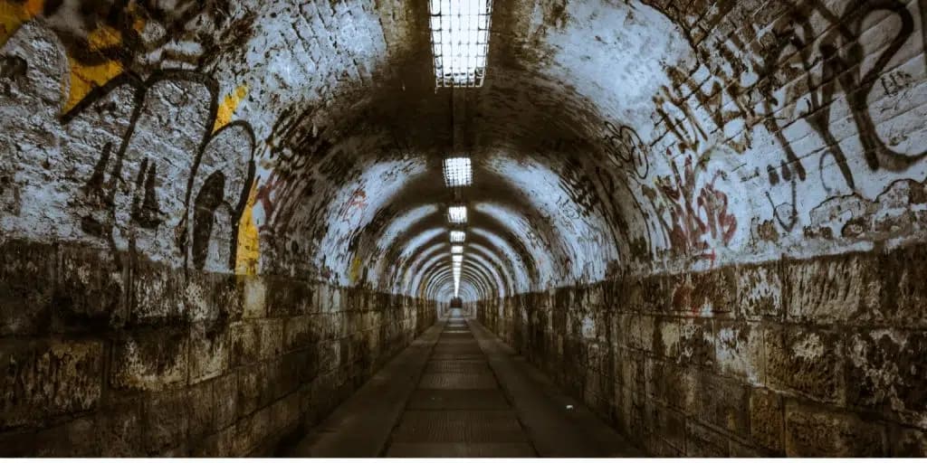 Hidden Tunnels and Underground Athens – Exploring the Secret Subterranean City
